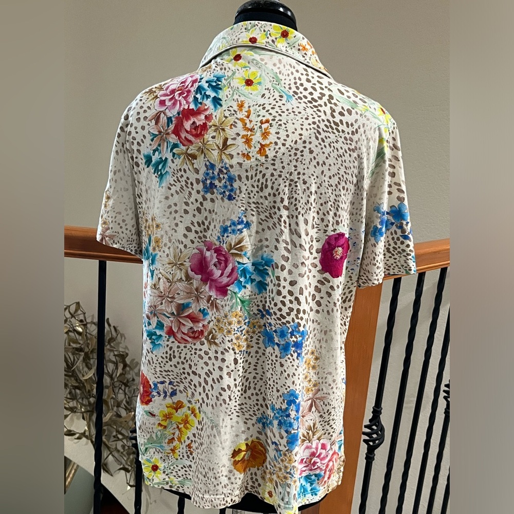 JOHNNY WAS FLORAL Animal Print Button Up PAJAMA TOP in Cream Multi, WOMEN SIZE L - Picture 4 of 8
